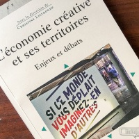 On a signé un ouvrage universitaire : "L'économie créative et ses territoires" et ça parle même de Roubaix !